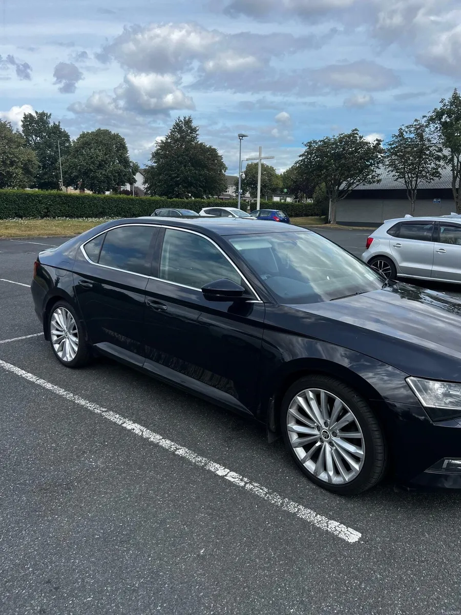 Skoda superb - Image 3