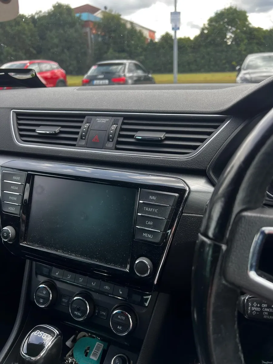 Skoda superb - Image 6