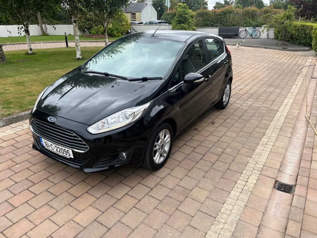 Ford Fiesta 1.25 ZETEC 82PS 5DR ARGENTO - Image 3
