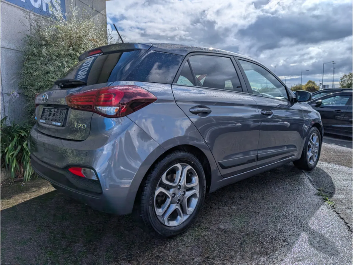 Hyundai i20 ACTIVE DELUXE PLUS MANUAL 1.25 PETROL - Image 6