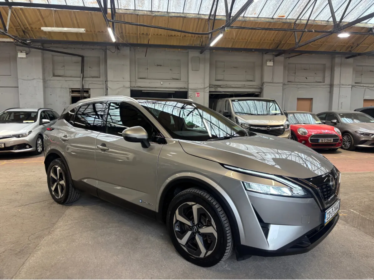 Nissan Qashqai EPOWER SV GR RR PG 4DR AUTO - Image 1
