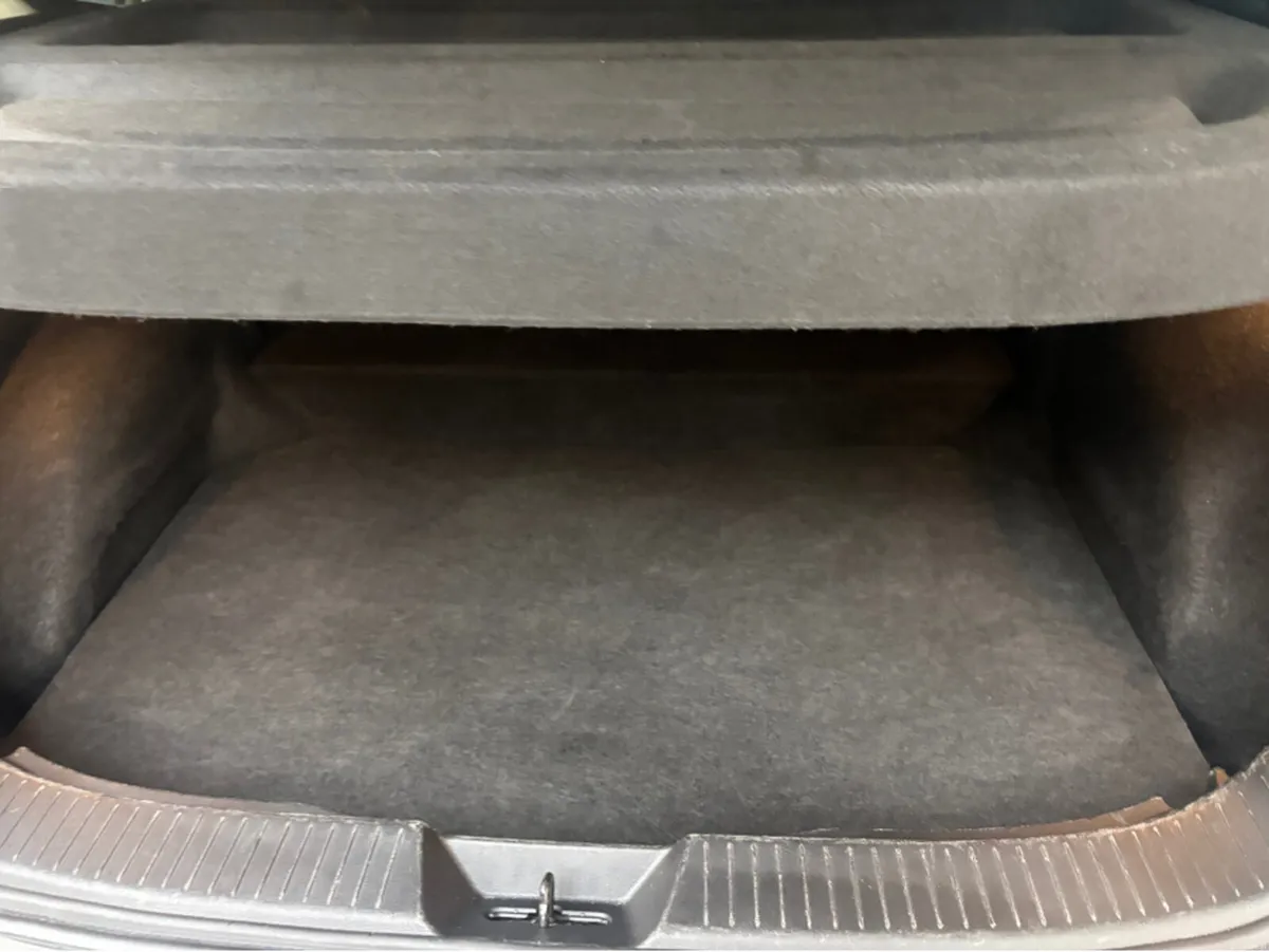 Nissan Qashqai EPOWER SV GR RR PG 4DR AUTO - Image 4