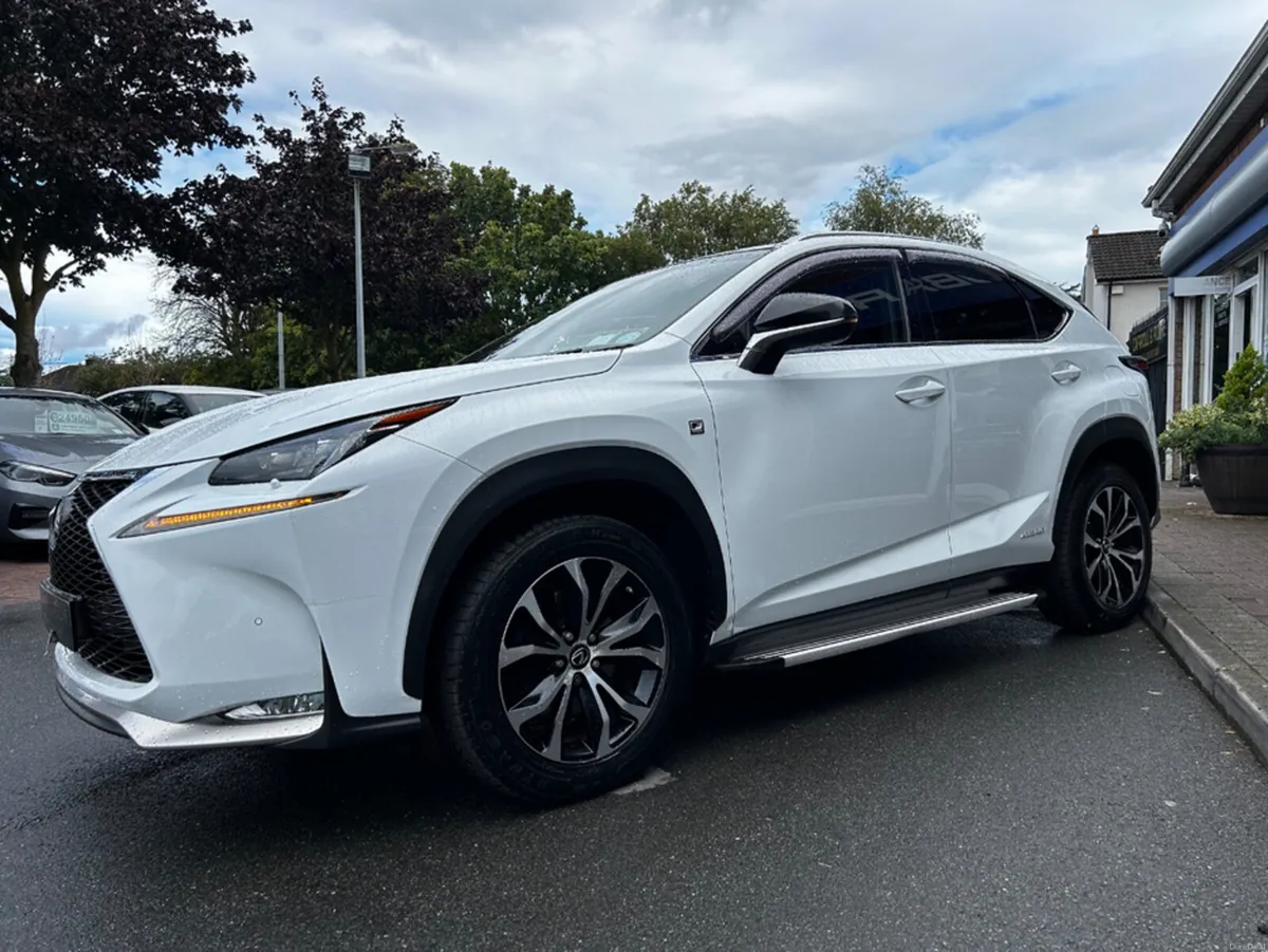 Lexus NX NX 300H 2.5 F-SPORT Hybrid-AWD | Luxury S - Image 6