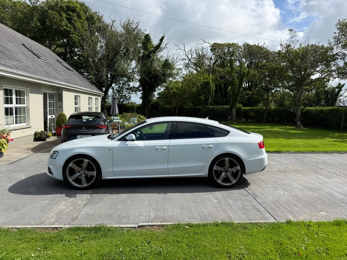 Audi A5 S Line Black Edition 2.0 TDI 190bhp Auto - Image 4