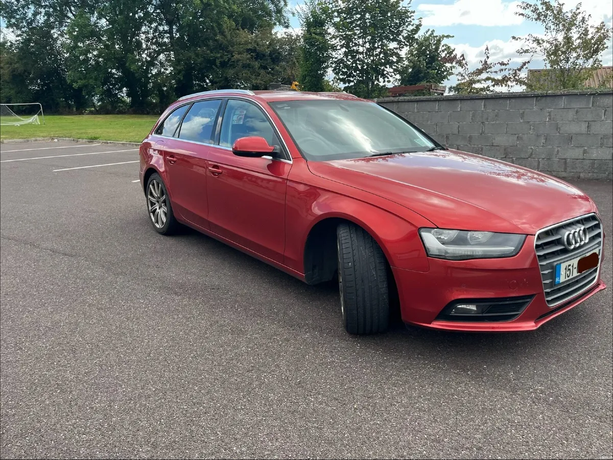 Audi A4 2015-Estate-Diesel - Image 5