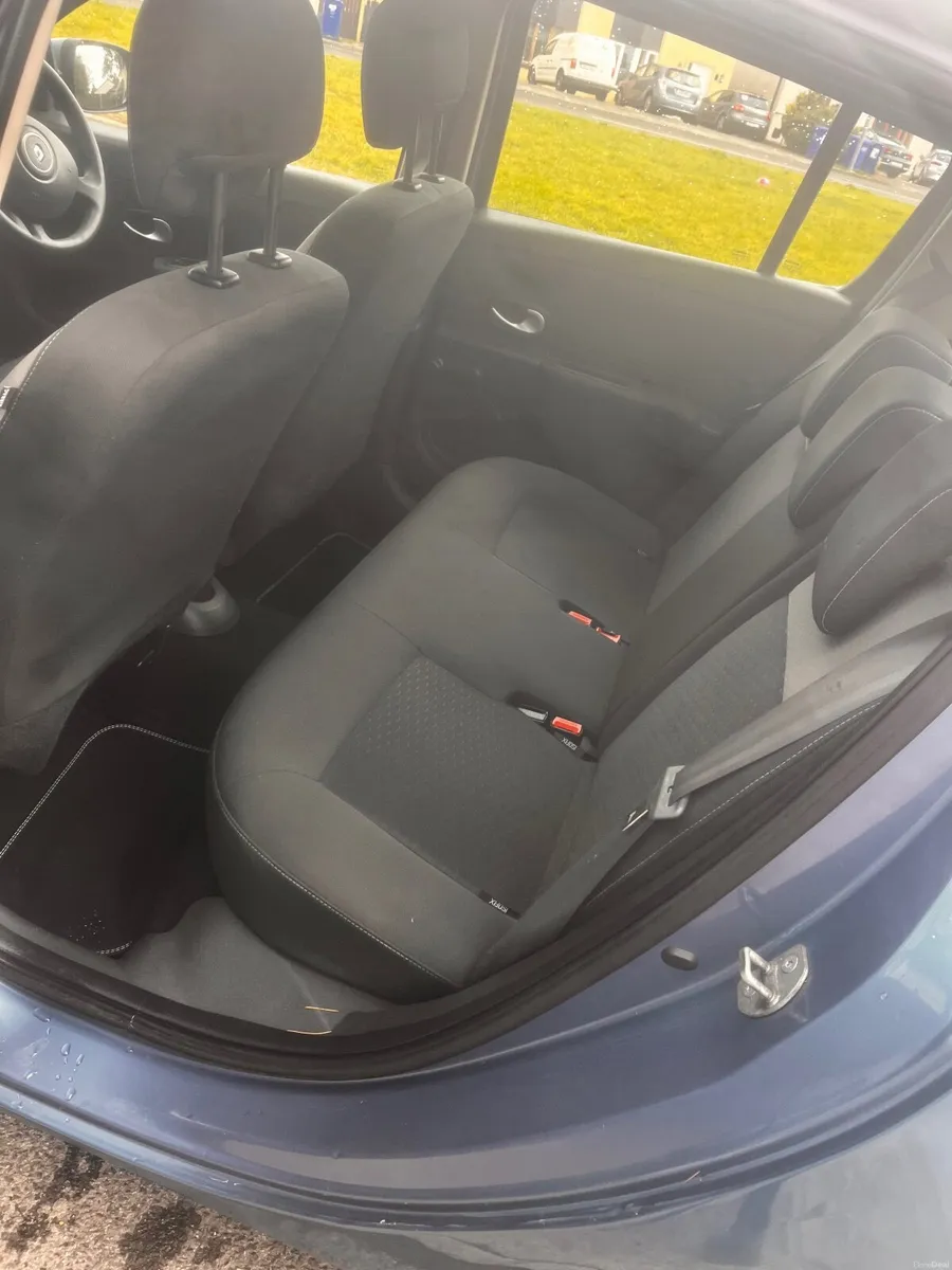 Renault Clio 2011.NEW NCT 4/07/27. - Image 3