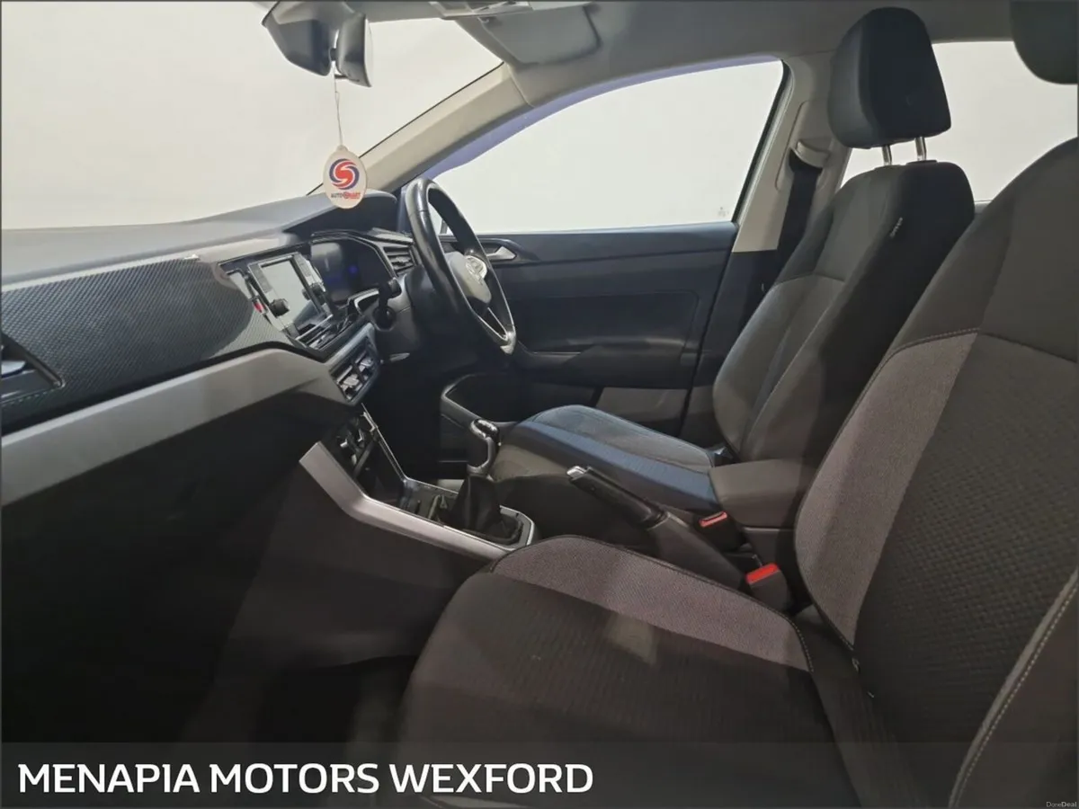 Volkswagen Polo 1.0 TSI 95HP Life - Image 5