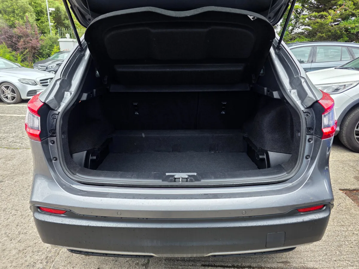 2018 NISSAN QASHQAI N-CONNECTA 1.2 DIG-T NCT 08/28 - Image 6