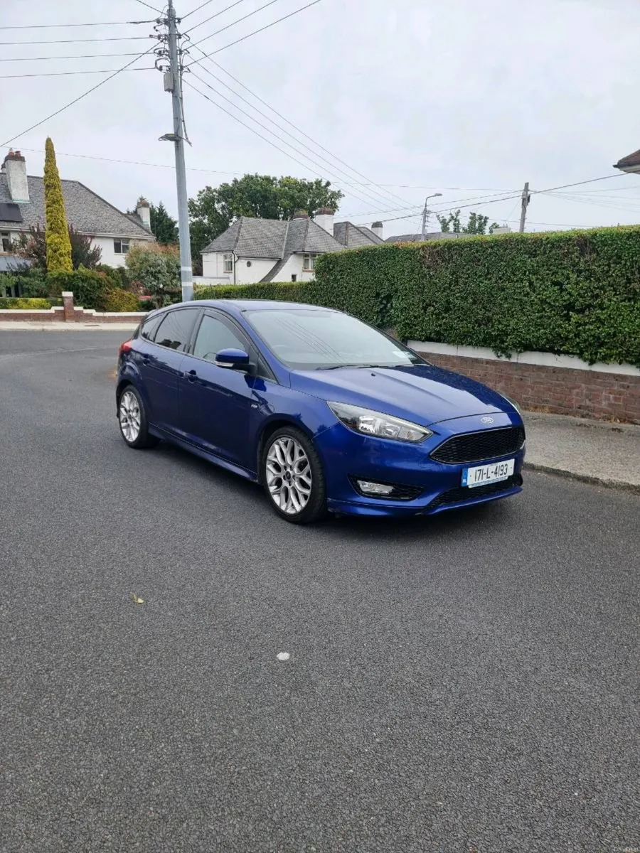 Ford Focus ST Line nct 08/28 - Image 1