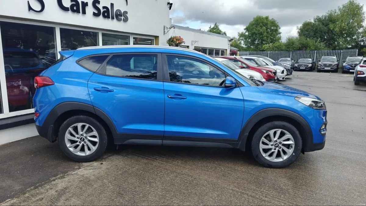 Hyundai Tucson 1.7 D Comfort Plus - Image 6