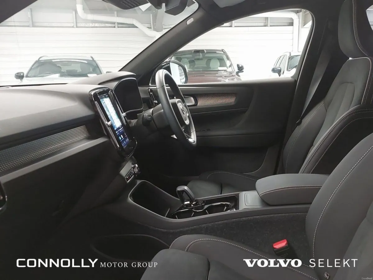 Volvo EX40 Black Edition | Extended Range | Plus | - Image 5