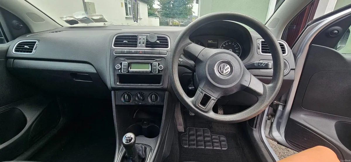 Volkswagen Polo 2010 - Image 6