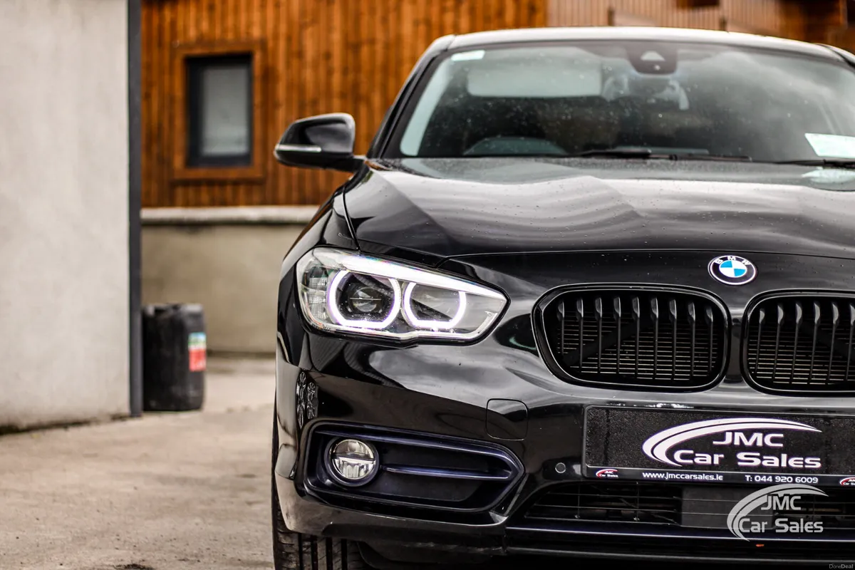 LOW MILES 2018 BMW 1-SERIES  SPORT - Image 6