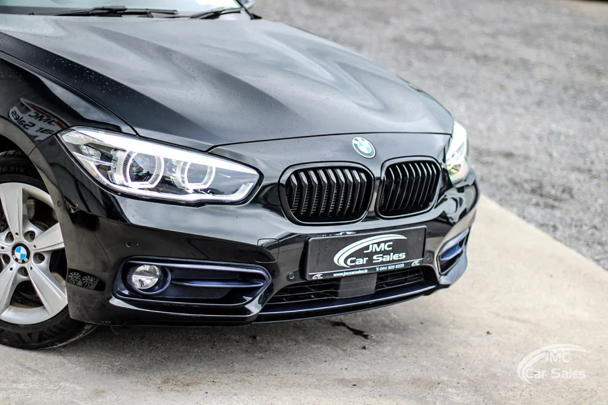 LOW MILES 2018 BMW 1-SERIES  SPORT - Image 4