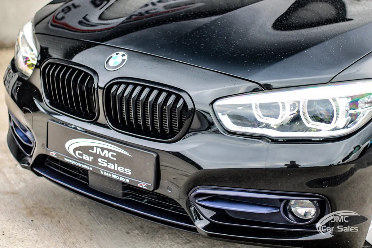 LOW MILES 2018 BMW 1-SERIES  SPORT - Image 2
