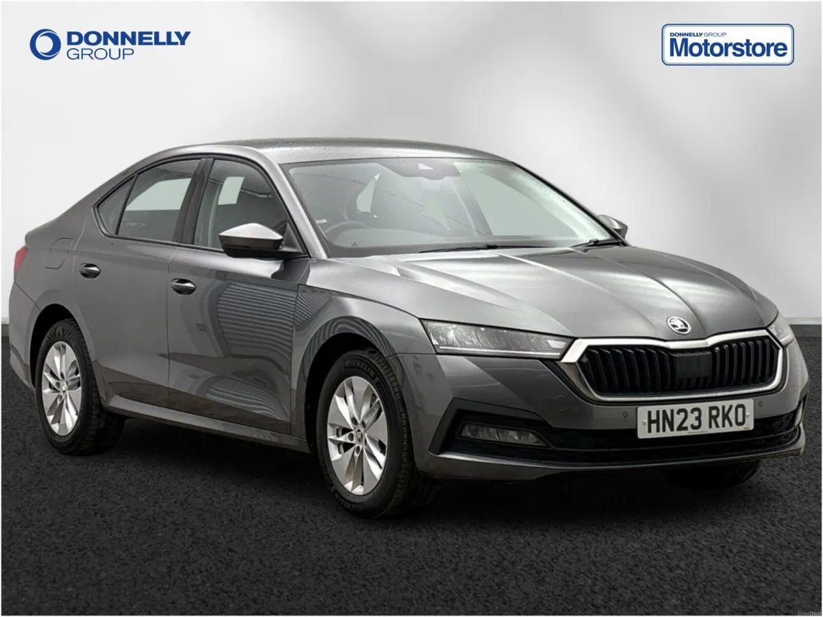 Skoda OCTAVIA Diesel Hatchback SE Technology - Image 1