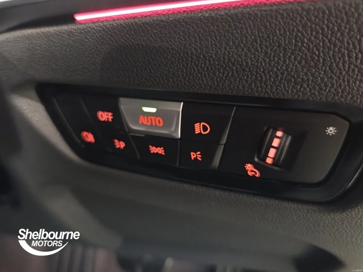 BMW i4 EDRIVE40 M SPORT - Image 5