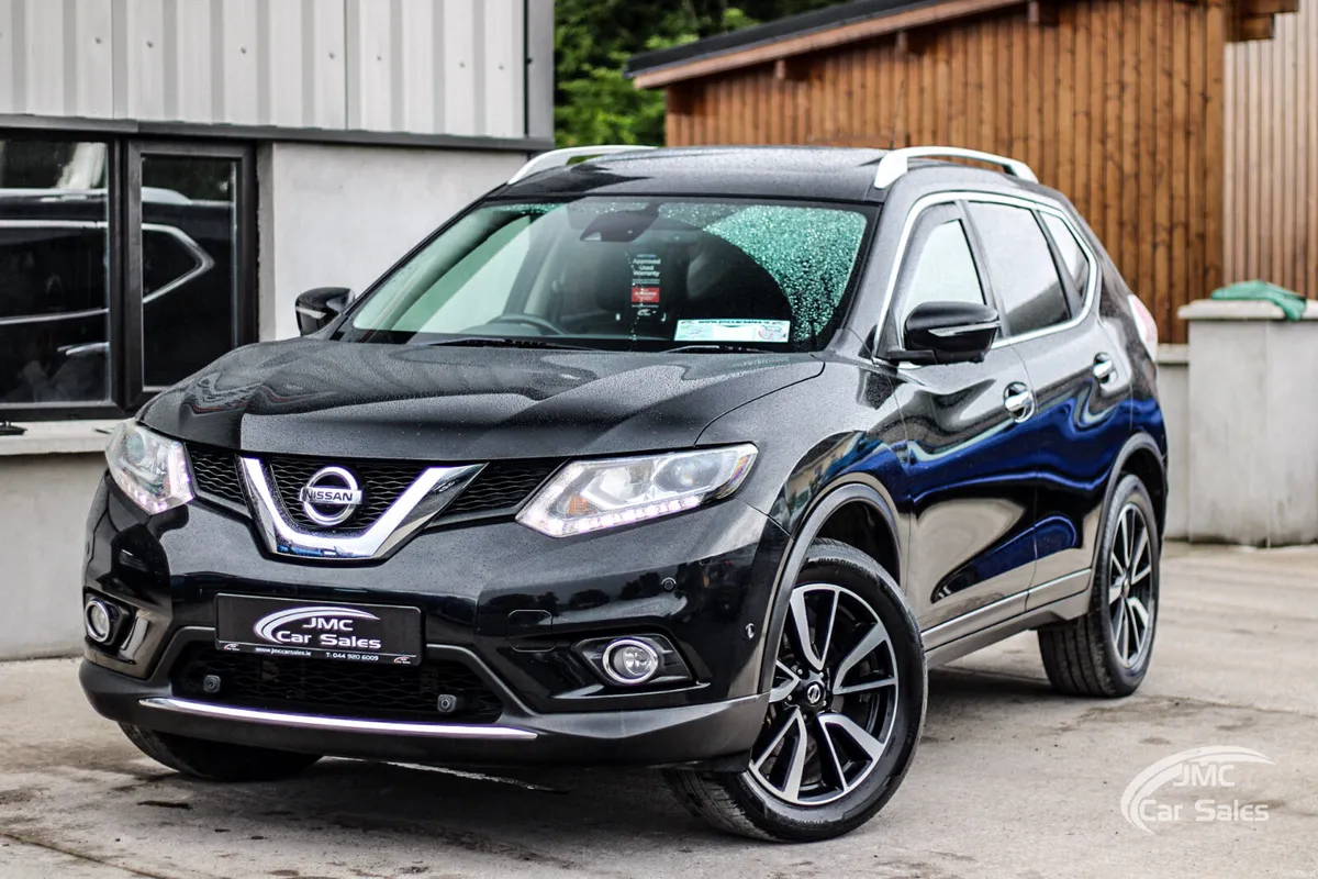 2017 NISSAN X-TRAIL SVE 7 SEATER - Image 1