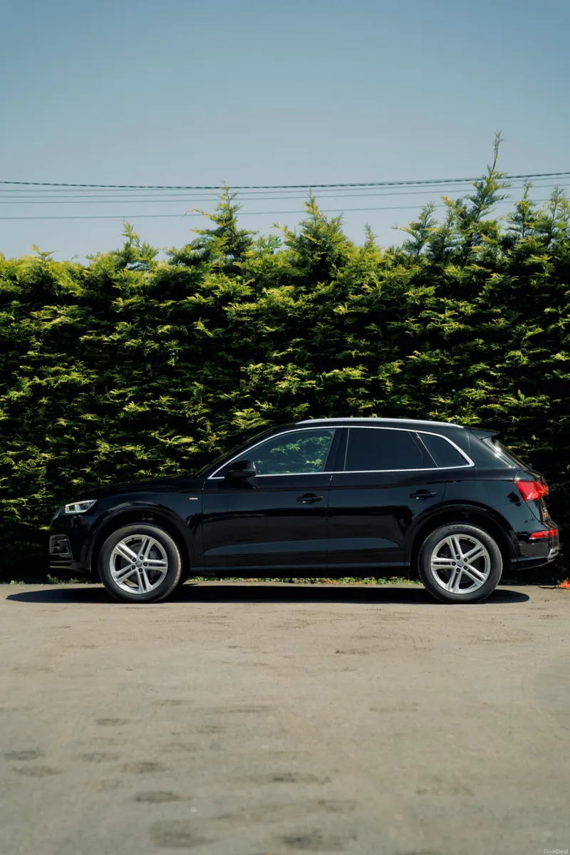 Audi Q5 2.0 TDI S-Line Quattro 2020 - Image 2