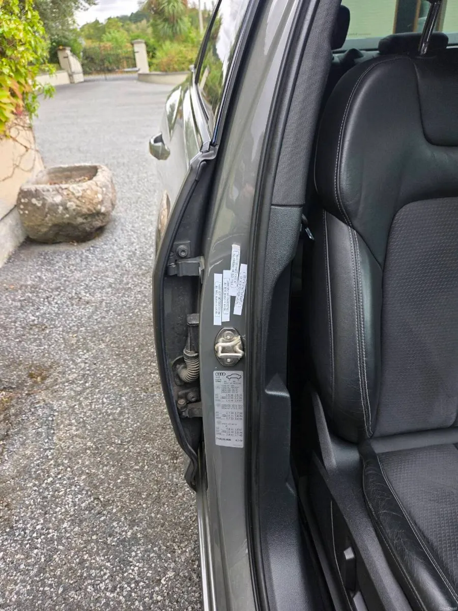 Car - Image 1