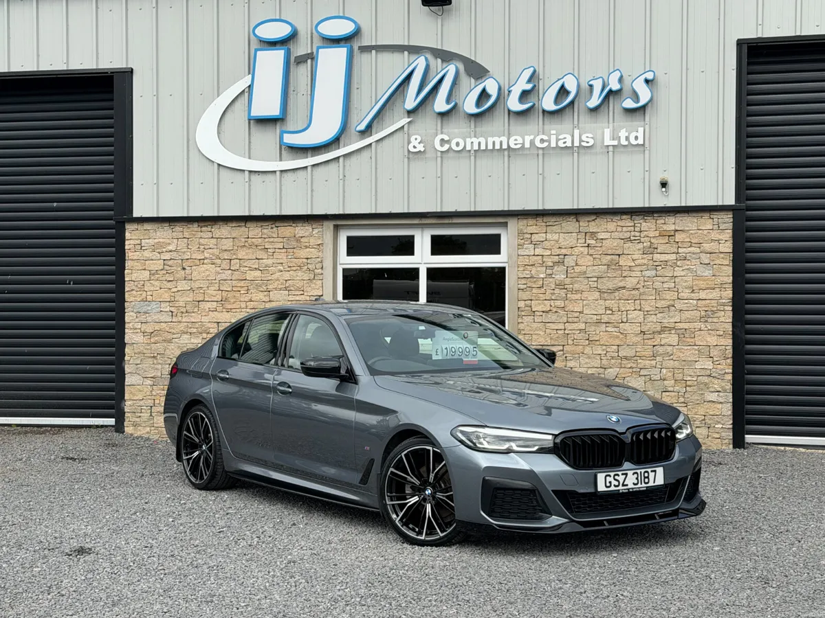 22 BMW 520D 2.0 MHT M SPORT - Image 1
