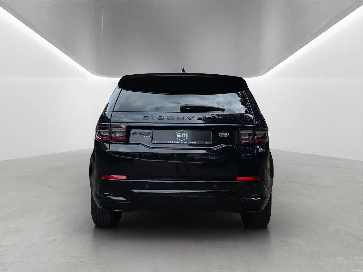 2023 LANDROVER DISCOVERY SPORT P300E HSE DYN BLACK - Image 6