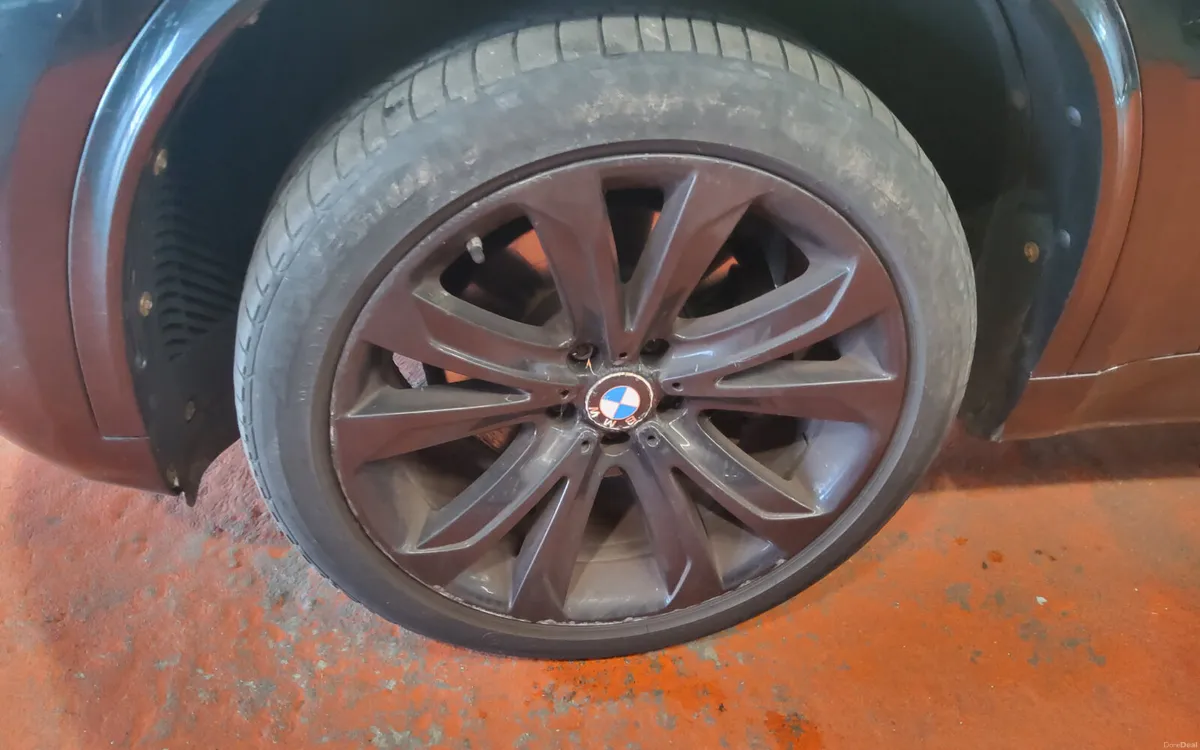 BMW X5 2015 - Image 4