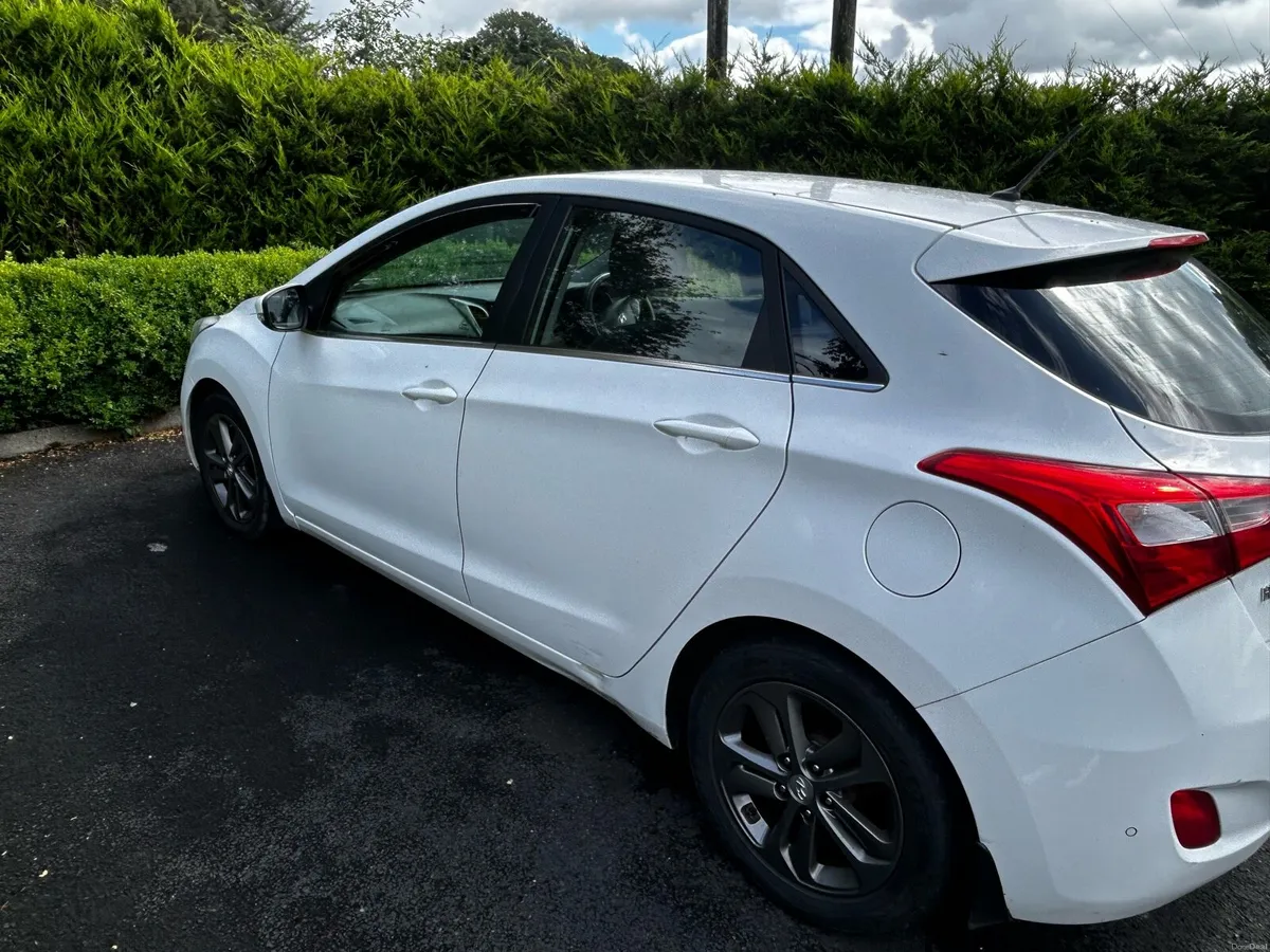 Hyundai i30 Diesel - Image 4