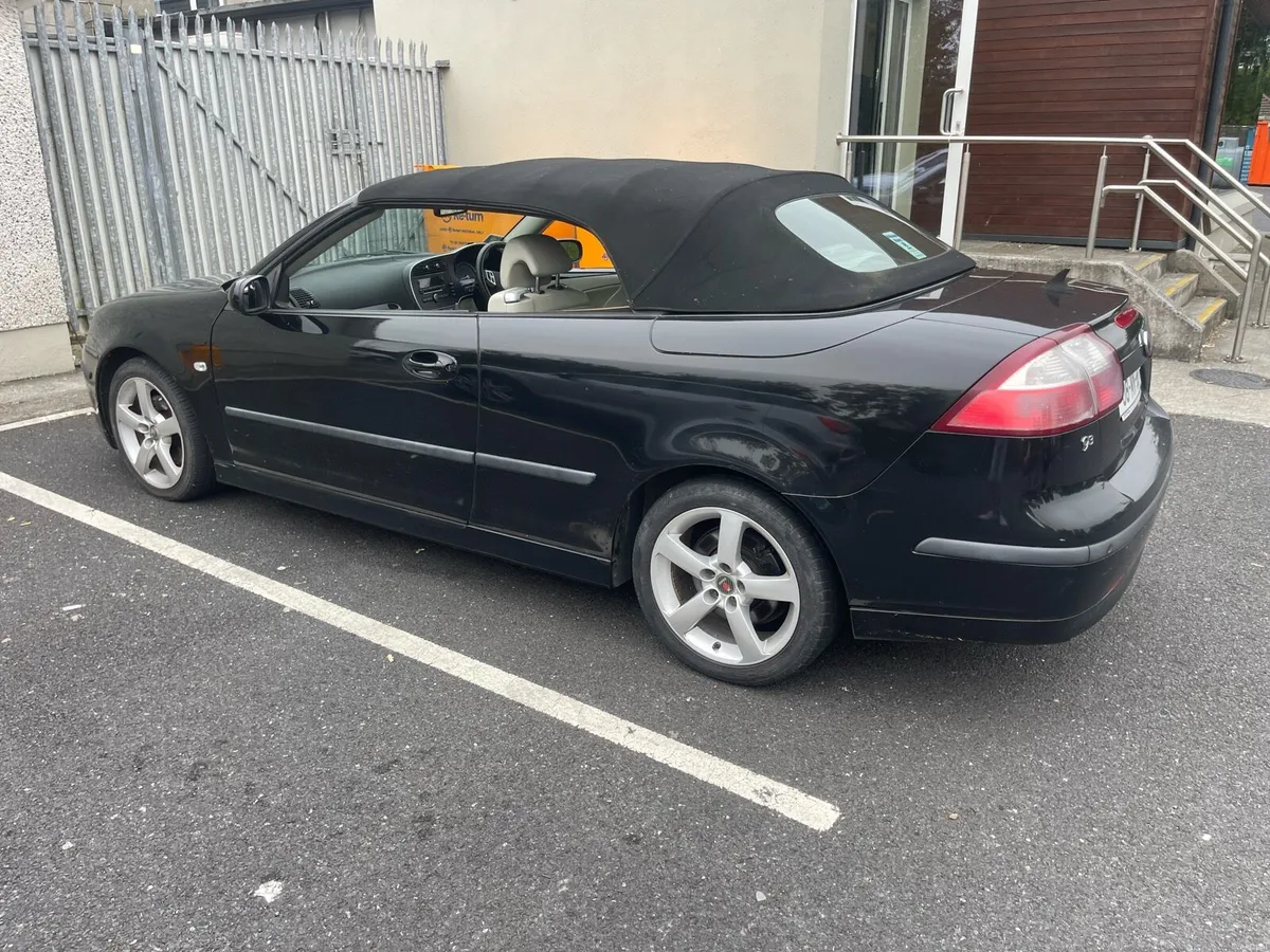 SAAB 93 CONVERTIBLE - Image 2