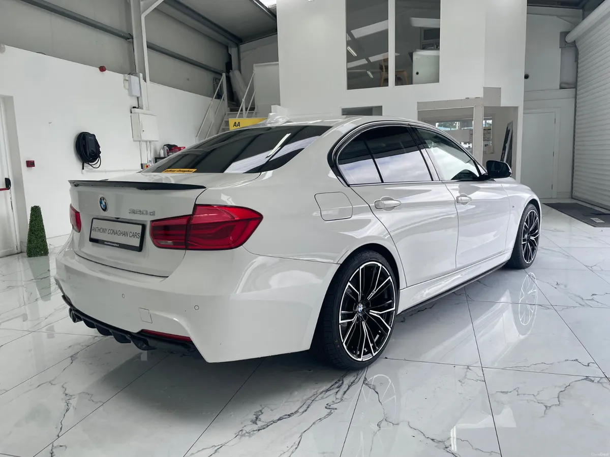 2017 BMW 320d auto - Image 4