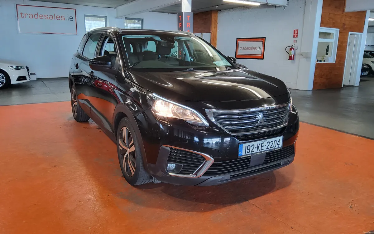 Peugeot 5008 2019 - Image 1