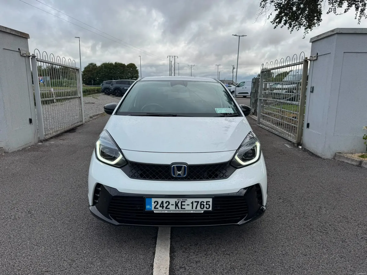 Honda Jazz Advance Sport 2024 - Image 2