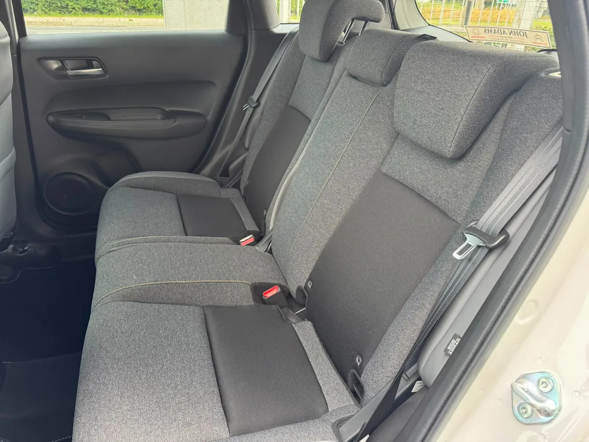 Honda Jazz Advance Sport 2024 - Image 6