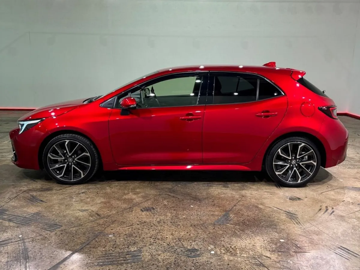 Toyota Corolla 1.8 HYBRID AUTOMATIC GZ EDITION (TO - Image 6