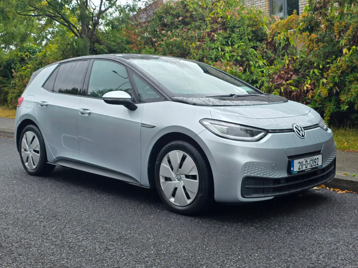 Volkswagen ID.3 PRO 150 KW Business 58KWH 5DR Auto - Image 1