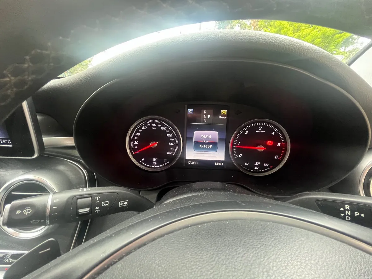 Mercedes-Benz GLC 2018 - Image 1