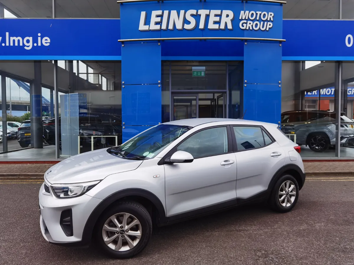 KIA STONIC K1 PETROL **APPLE CARPLAY** - Image 1