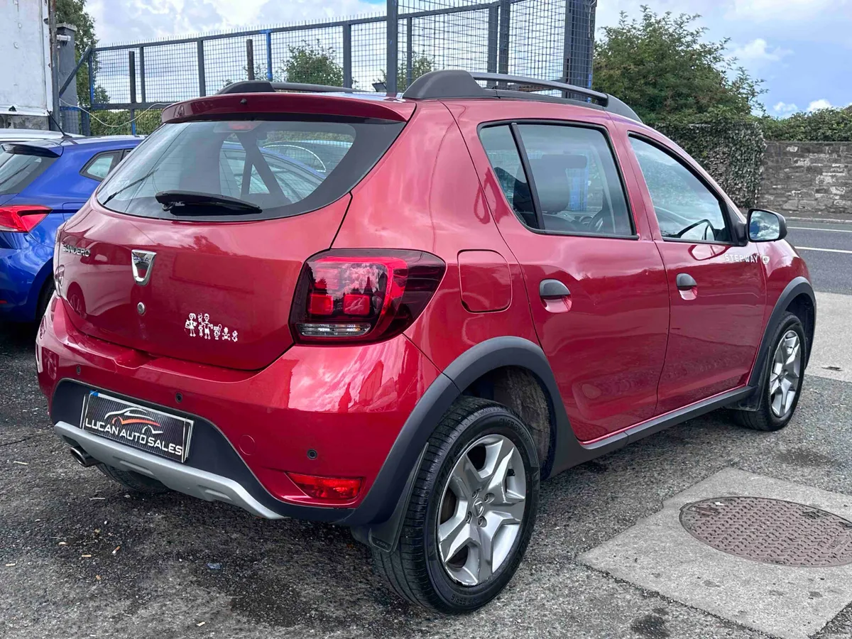 Dacia Sandero Stepway SIGNATURE! - Image 5