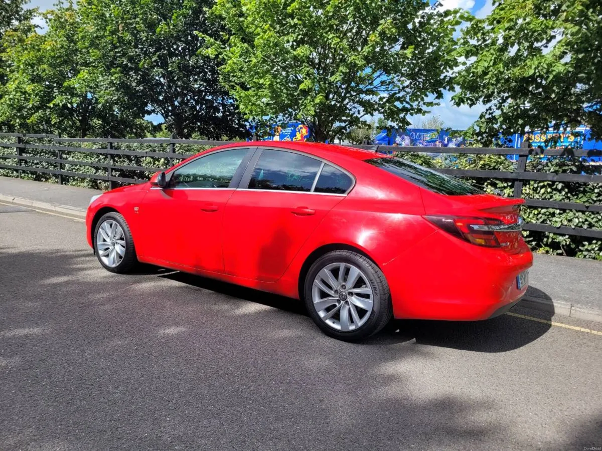 CLEAN 2015 VAUXHALL INSIGNIA SRI NEW NCT. - Image 4