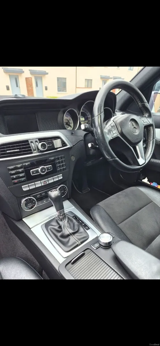 Mercedes-Benz C-Class 2014 - Image 3