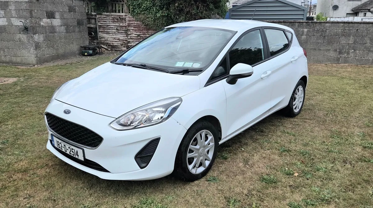 Ford Fiesta 2018 New model white - Image 4