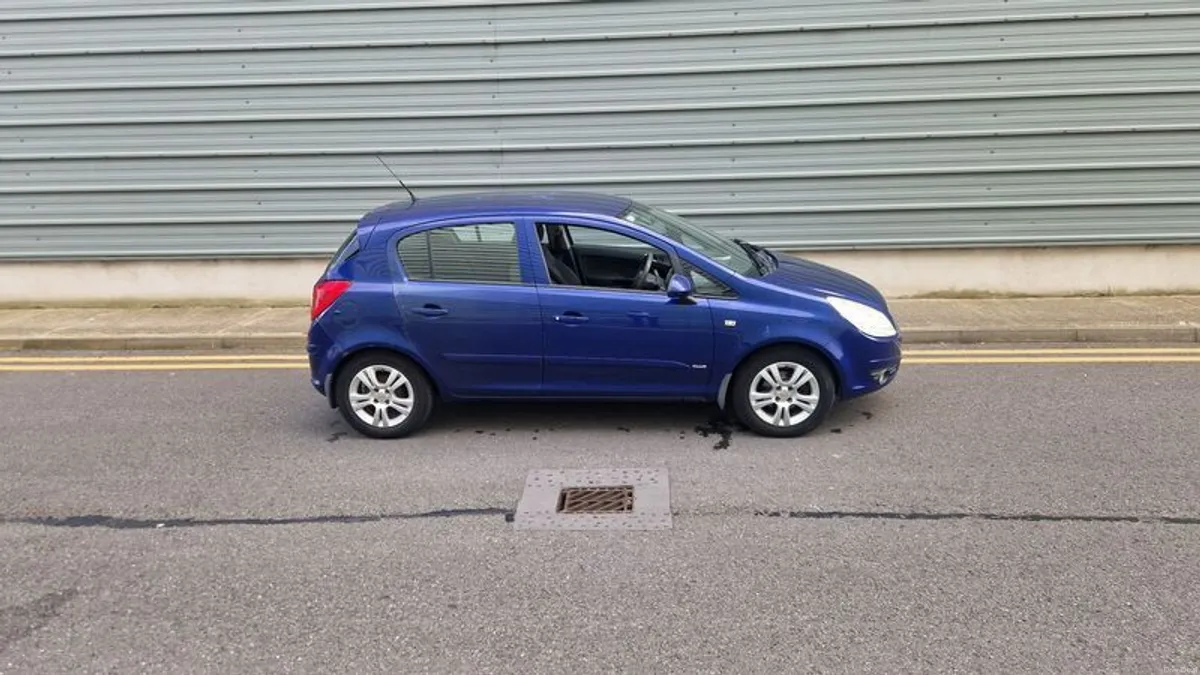 2008 Opel Corsa tax and new nct 02/27 - Image 2