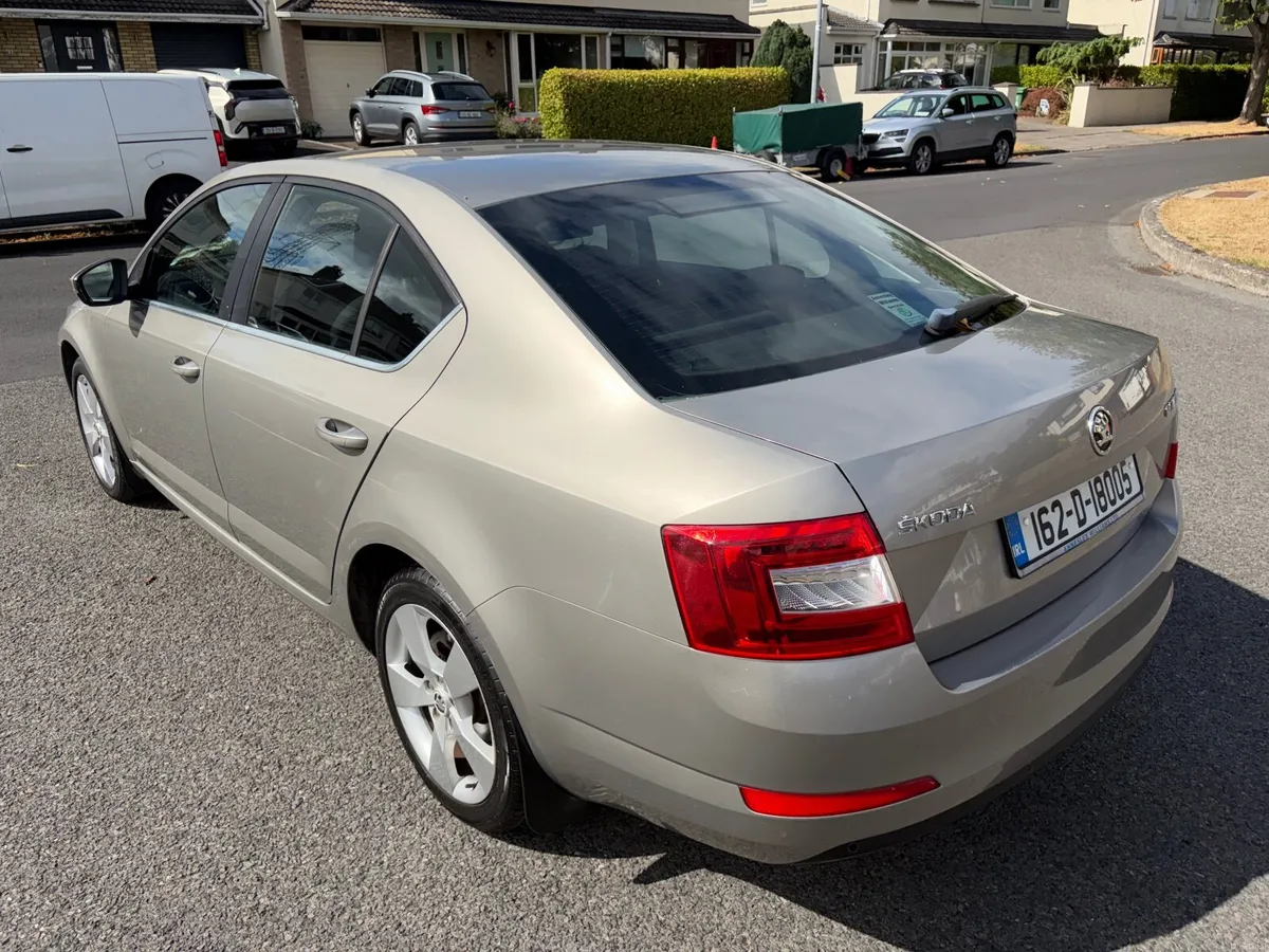 Skoda Octavia 2016 Auto Nct 08/27 - Image 3