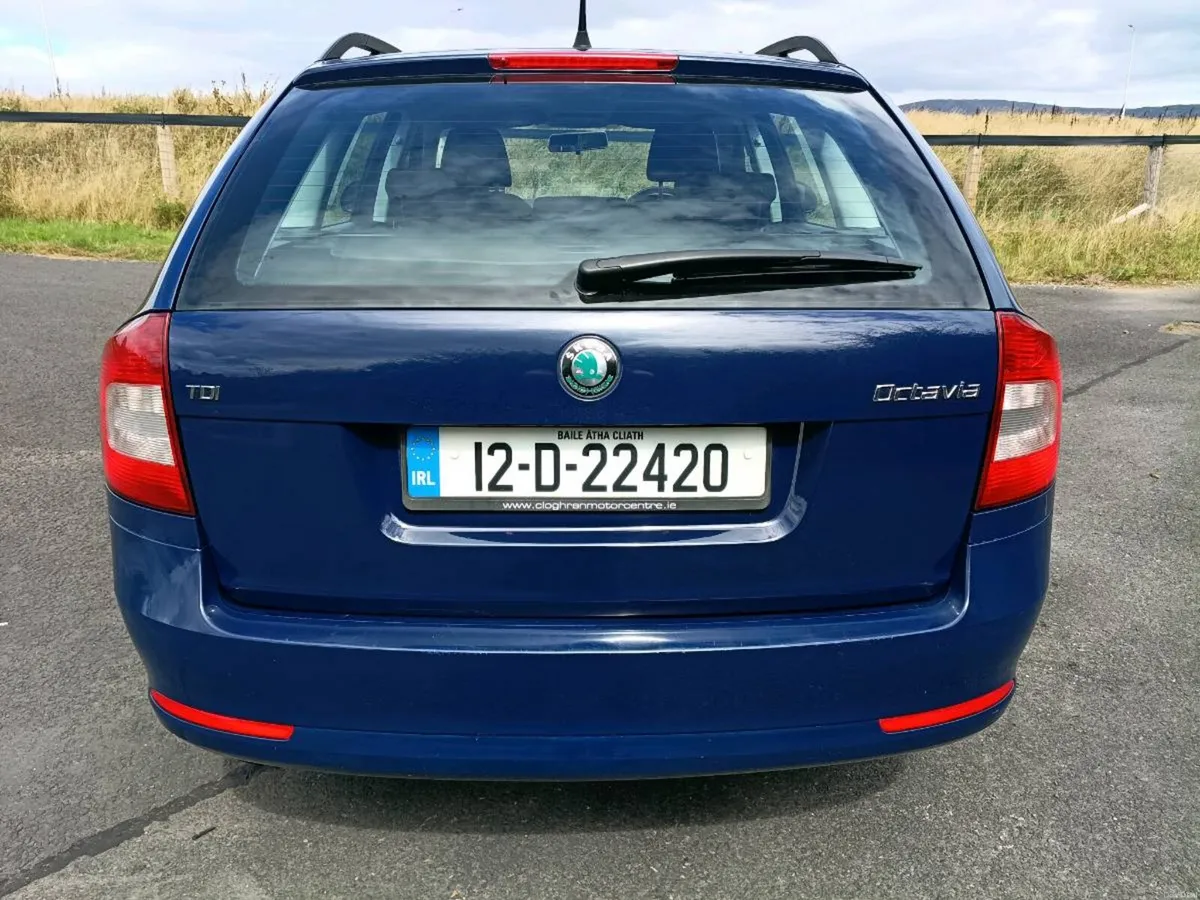 2012 Skoda Octivia Estate 1.6crdi - Image 6