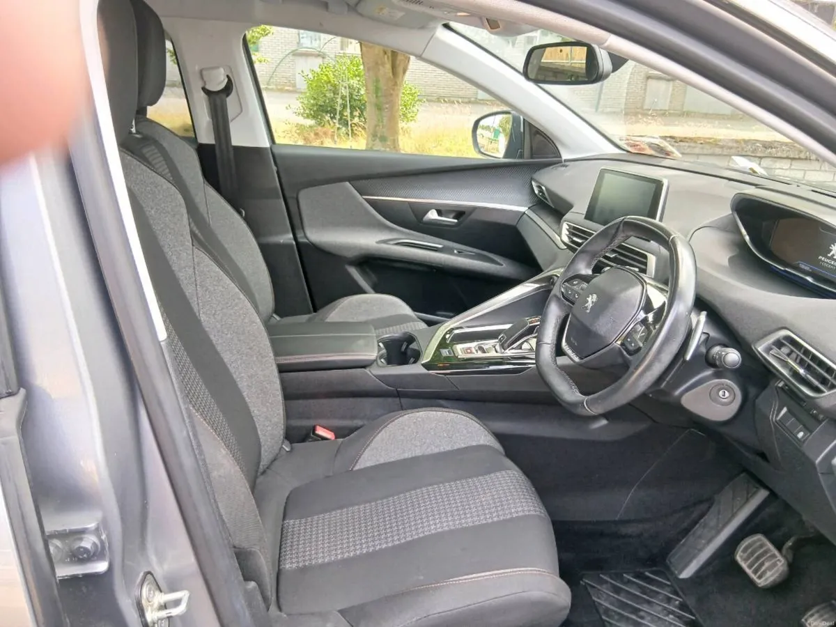 PEUGEOT 3008 (191) 1.5 DIESEL AUTOMATIC - Image 5