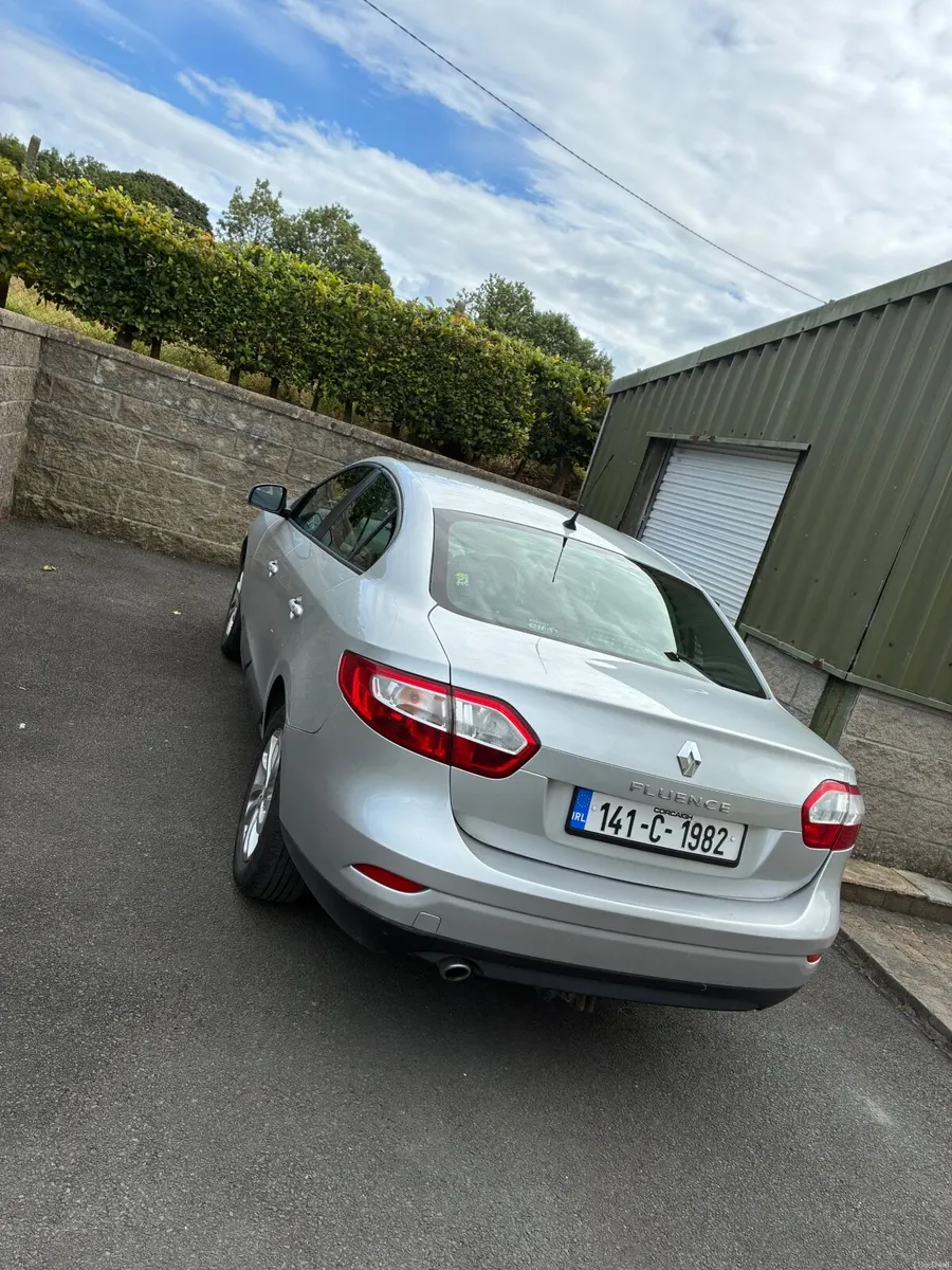 Renault Fluence 2014 - Image 2