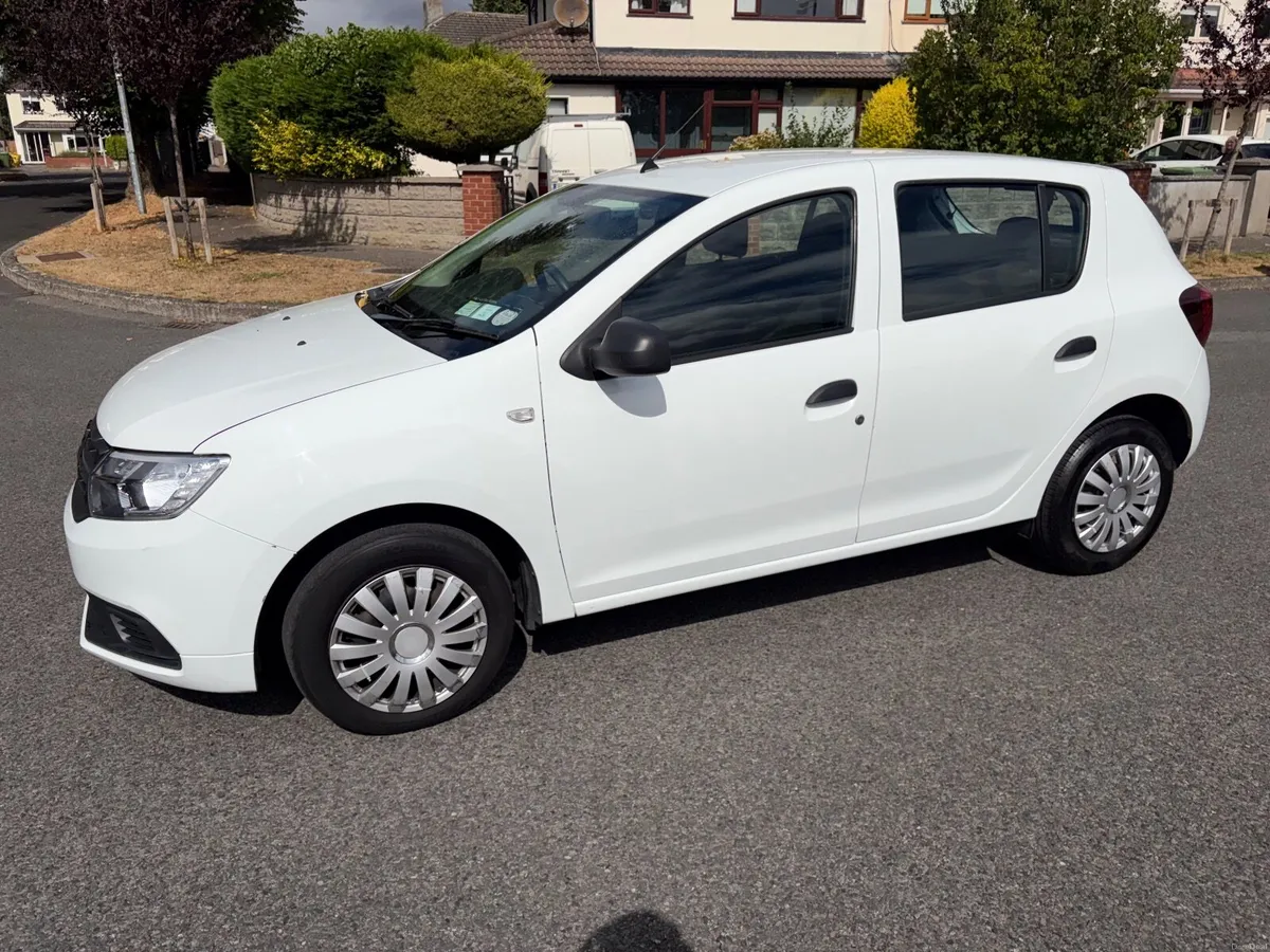 181 Dacia Sandero Nct 02/28 - Image 6