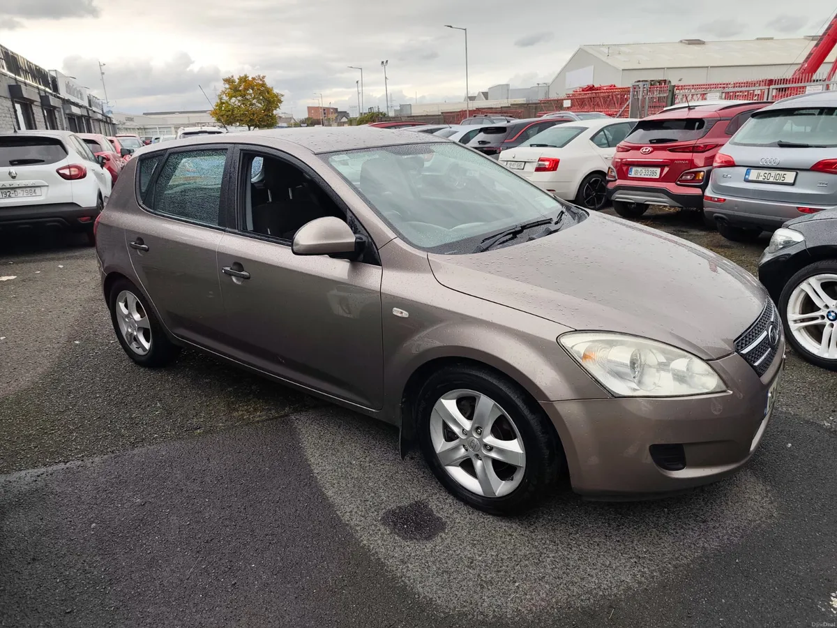 Kia Ceed 2009 - Image 3