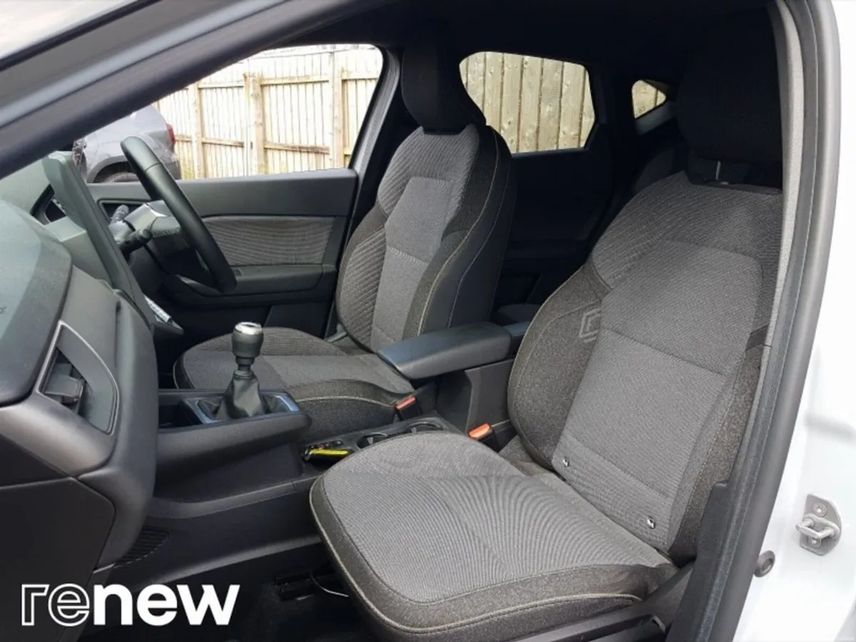 Renault Captur TCe 90 Techno - Image 5