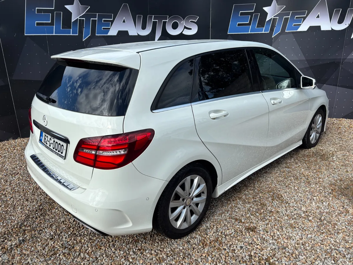 Mercedes-Benz B-Class B180 AMG Line automatic 1.6 - Image 6